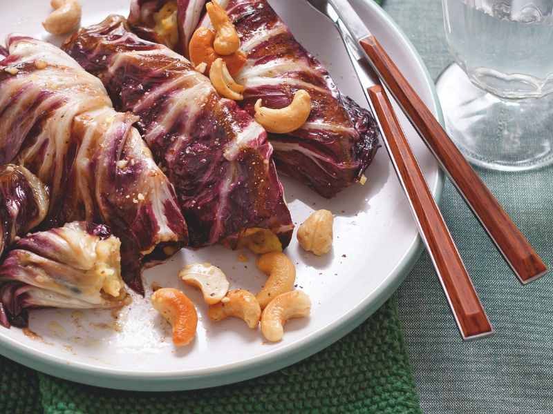 involtini di radicchio e formaggio di anacardi